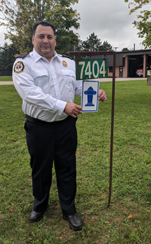 Dry-Hydrant-sign-with-Fire-Chief.png
