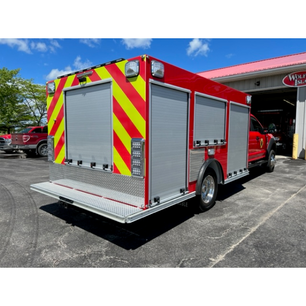 NEW Ford F550 4x4 Crew Cab